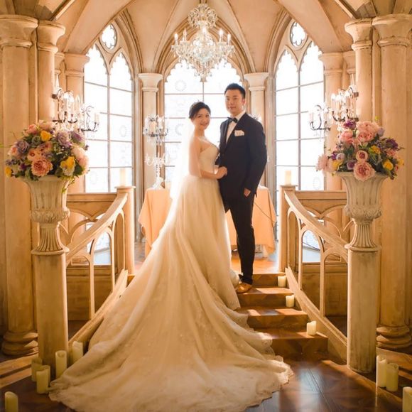 Meet your Posher, Whitney - Picture 1 of 1